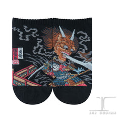 Masterpiece Ankles - Raiko severing the head of the Shuten-doji